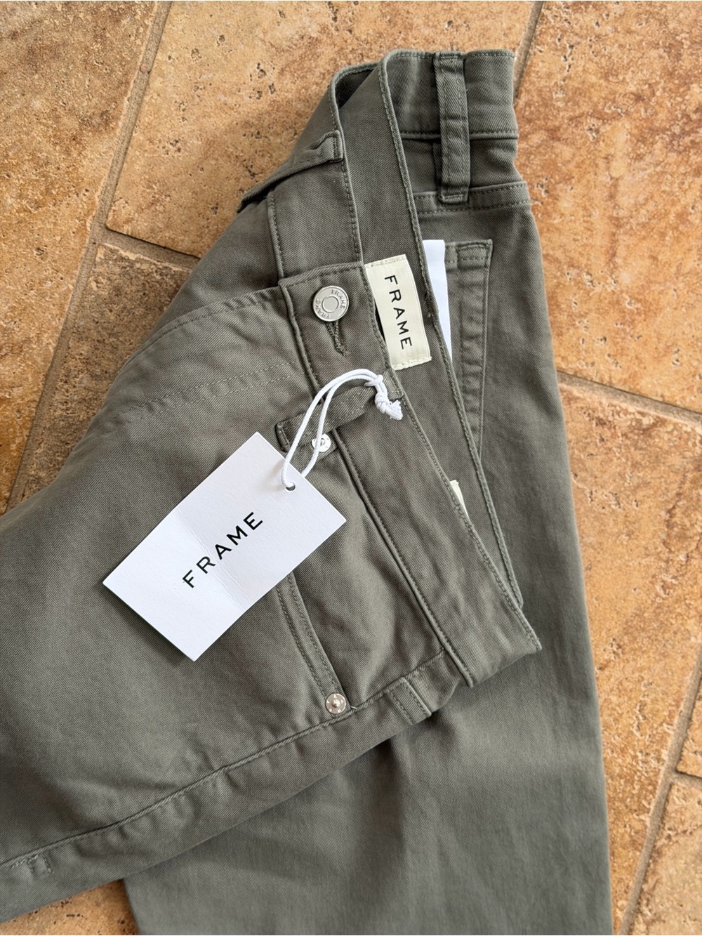 Frame Denim Men's Olive Chino Skinny Pants size 28 NWT
